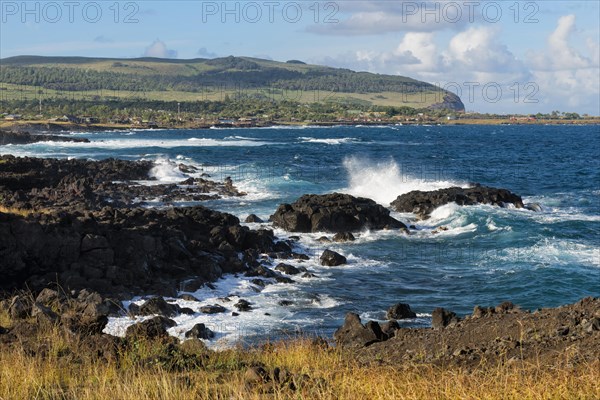 Waves crashing on the rocks