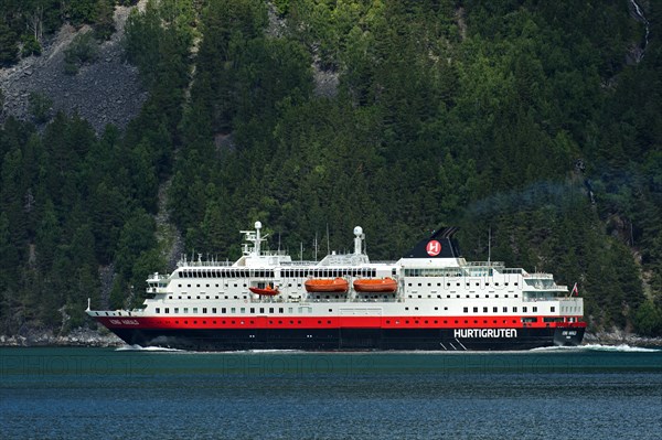 Ship Kong Harald of the shipping company Hurtigruten ASA in Storfjord