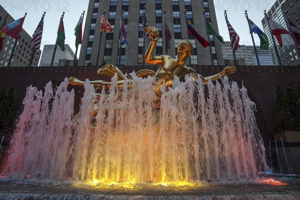 Prometheus sculpture by Paul Manship