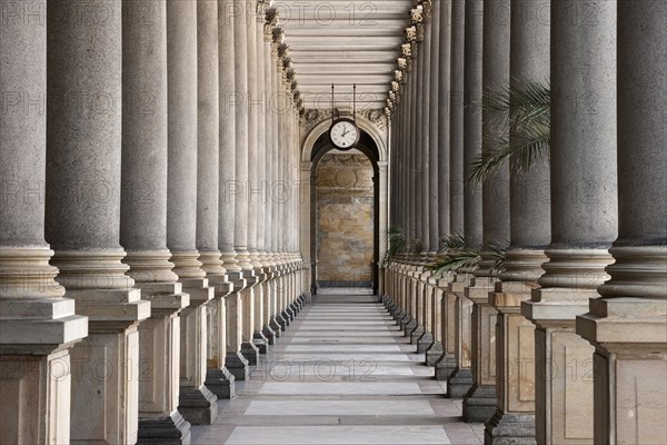 Mill Colonnade portico