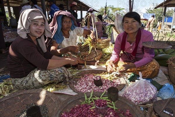 Local women selling legumes