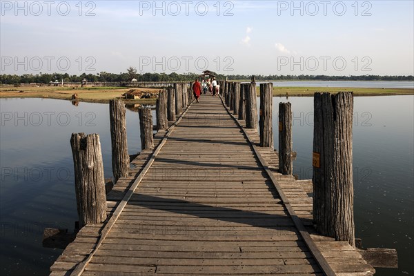 U Bein Bridge and Taungthaman lake