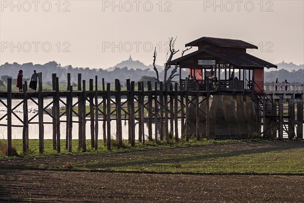 U Bein Bridge