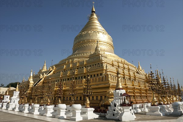 Golden stupa of Shwezigon Pagoda