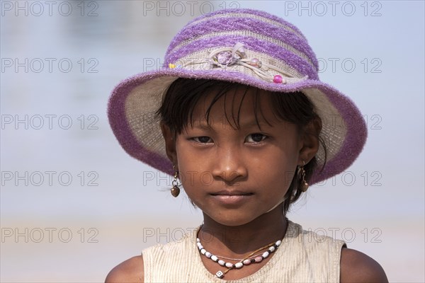 Local girl with pink hat