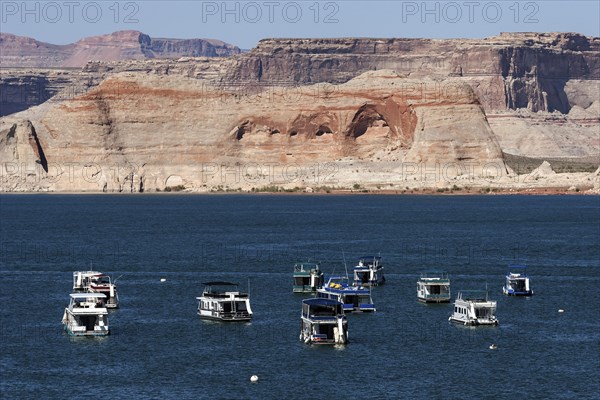 Red Navajo Sandstone cliffs at Lake Powell