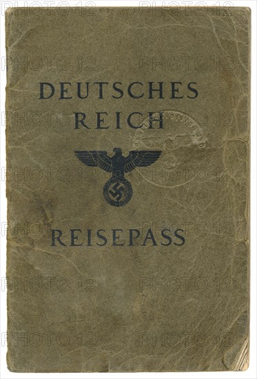 Old German passport from 1937