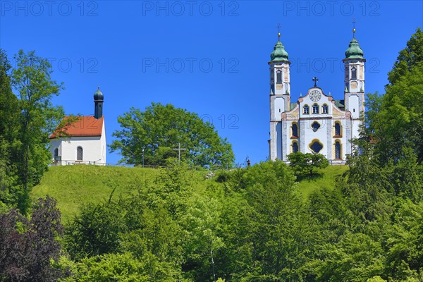 Holy Cross Church with Leonhard Chapel