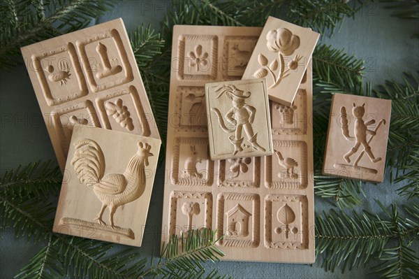 Wooden molds