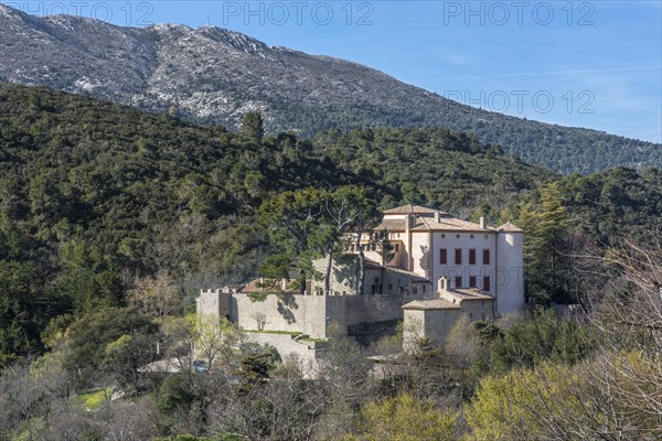 Castle, Vauvenargues