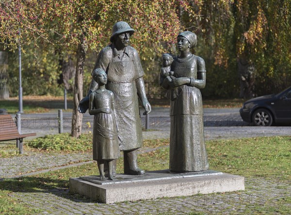 Monument to Albert Schweitzer