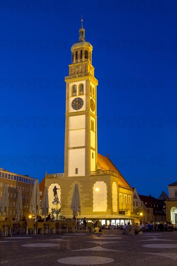 Perlachturm in the evening