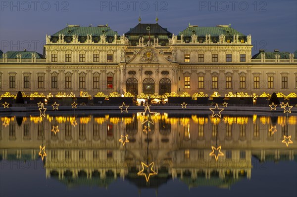 Christmas lights with Christmas Market in front of Belvedere Palace