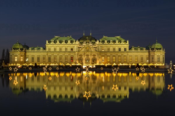 Christmas lights with Christmas Market in front of Belvedere Palace