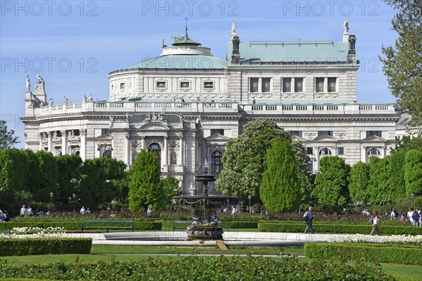 Volksgarten at Burgtheater