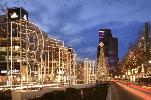 Memorial church and Waldorf Astoria Hotel with Christmas lights