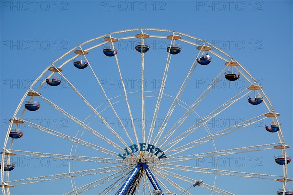 Ferris wheel