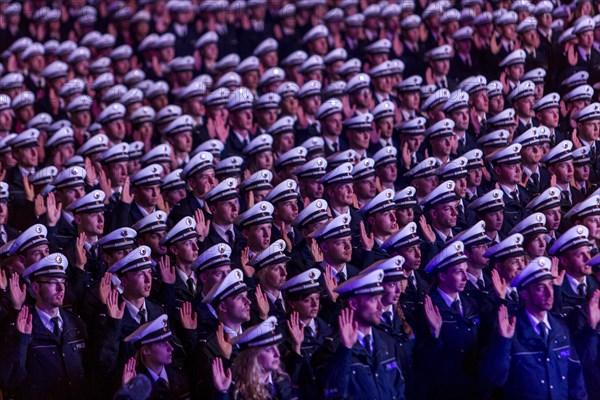 Swearing-in of the police inspector candidates