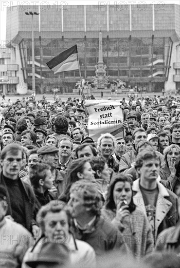 Election campaign in former East Germany