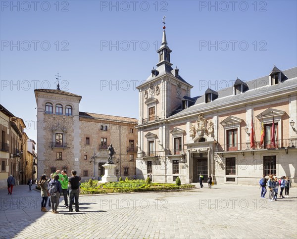 Plaza de la Villa with Casa de la Villa