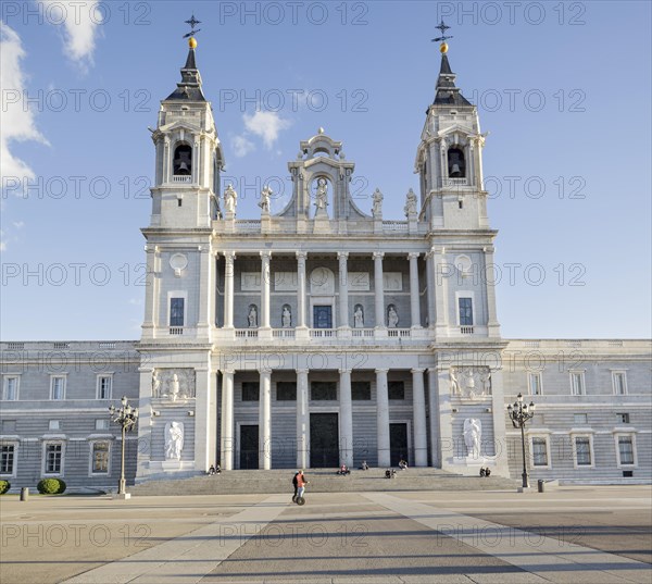 Santa Maria la Real de La Almudena Cathedral