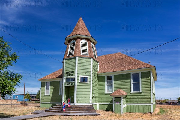 Shaniko School