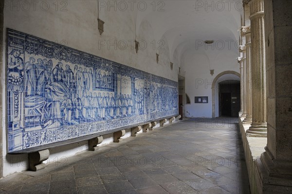 Large tile image
