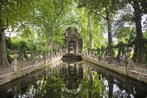 Medici Fountain