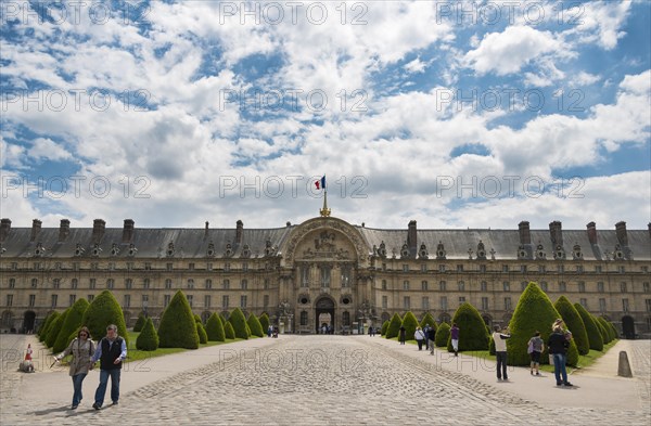 Les Invalides