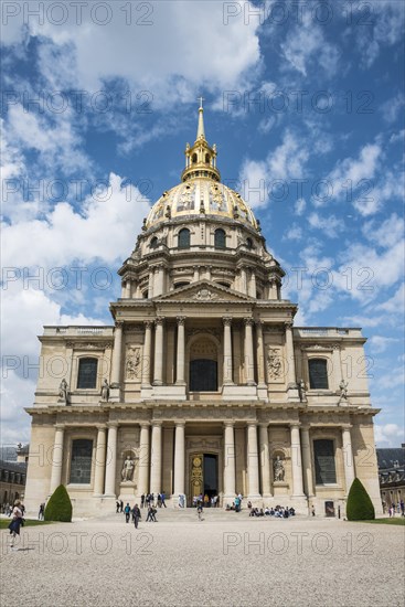 Les Invalides