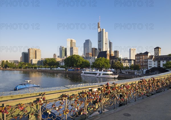 Love locks