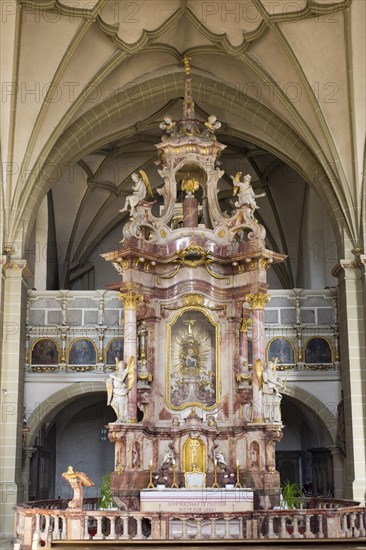 Pilgrimage altar