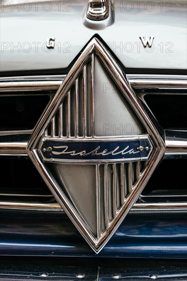 Grille with emblem and type designation Isabella