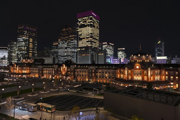 Tokyo Station at Night