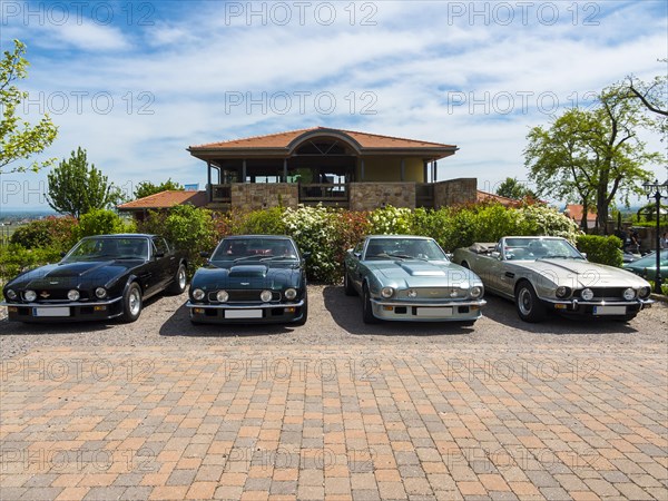 Aston Martin V8 Vantage and V8 Vantage Volante