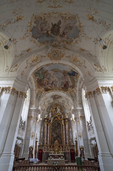 Ceiling vault with the high altar in the late Baroque monastery church