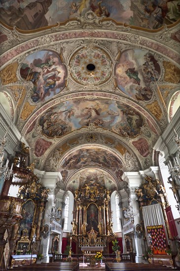 Chancel with ceiling frescoes by Christoph Anton Mayr