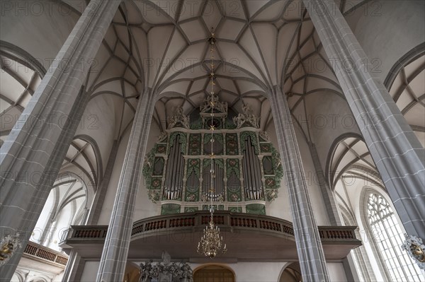 Organ loft