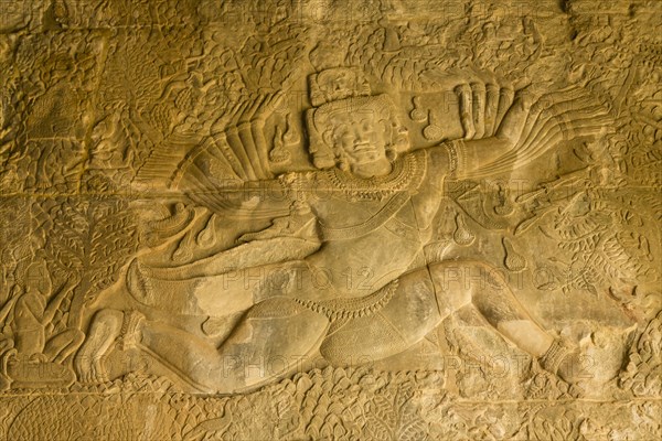 Bas-reliefs on the walls of Angkor Wat
