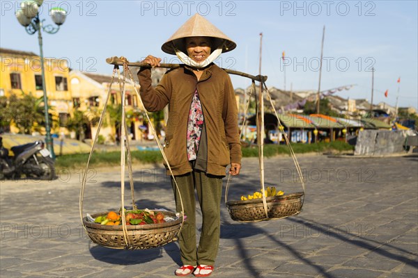 Woman selling fruits