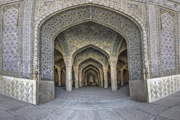 Vakil Mosque