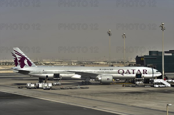 Qatar Airways' Boeing 777