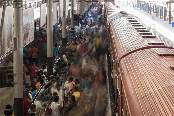 Crowded platform