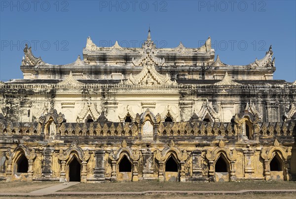 Maha Aungmye Bonzan or Mahar Aung Mye Bon San