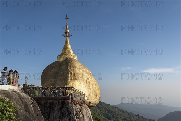 Kyaiktiyo Pagoda