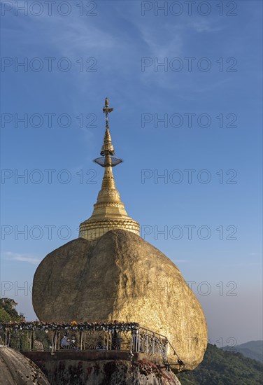 Kyaiktiyo Pagoda