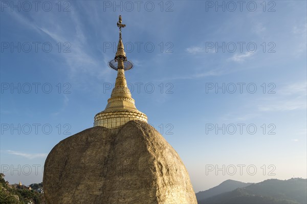 Kyaiktiyo Pagoda