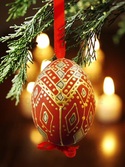 Decorated egg
