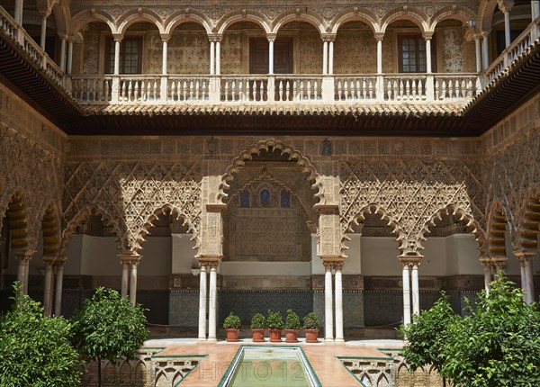 Patio de las Doncellas