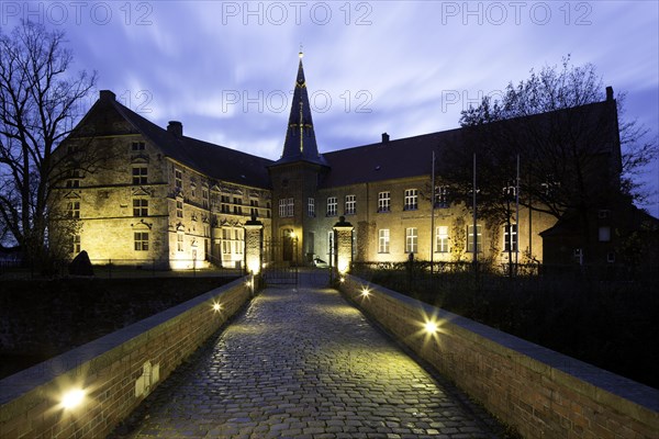 Ludinghausen moated castle